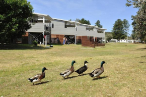  NRMA Sydney Lakeside Holiday Park  Наррабеен